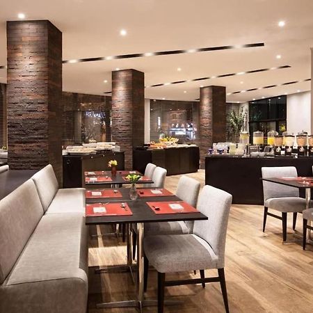 Flat Av. Ibirapuera 2534 C/ Estacionamento Uh1301 Hotel São Paulo Eksteriør billede